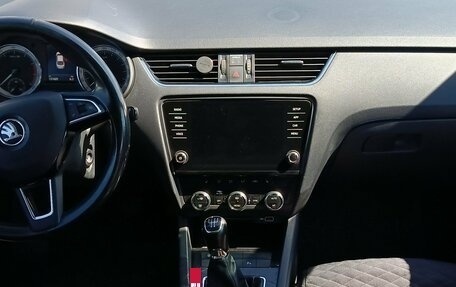 Skoda Octavia, 2018 год, 1 780 000 рублей, 13 фотография