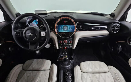 MINI Hatch, 2022 год, 2 310 222 рублей, 10 фотография