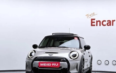 MINI Hatch, 2022 год, 2 310 222 рублей, 2 фотография