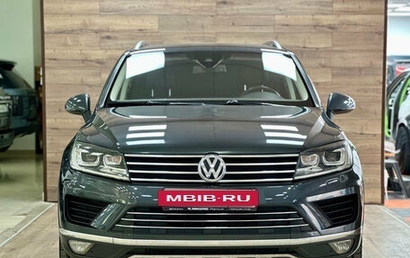 Volkswagen Touareg III, 2016 год, 2 190 000 рублей, 2 фотография
