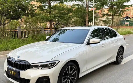 BMW 3 серия, 2022 год, 2 350 000 рублей, 1 фотография