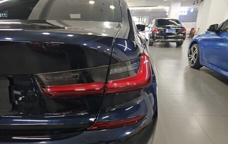 BMW 3 серия, 2022 год, 2 555 000 рублей, 7 фотография