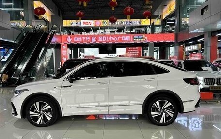 Volkswagen Tiguan II, 2023 год, 3 868 000 рублей, 7 фотография