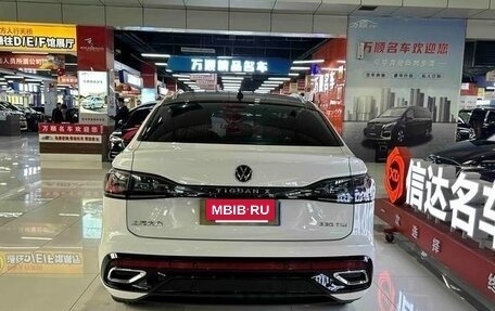 Volkswagen Tiguan II, 2023 год, 3 868 000 рублей, 5 фотография