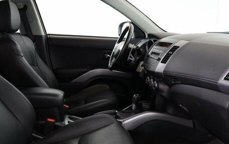 Mitsubishi Outlander III рестайлинг 3, 2012 год, 1 099 000 рублей, 12 фотография