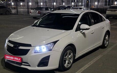 Chevrolet Cruze II, 2014 год, 720 000 рублей, 3 фотография