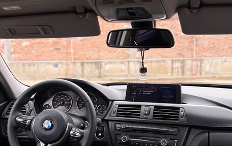 BMW 3 серия, 2012 год, 1 290 000 рублей, 12 фотография