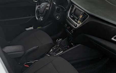 Hyundai Solaris II рестайлинг, 2017 год, 1 420 000 рублей, 4 фотография