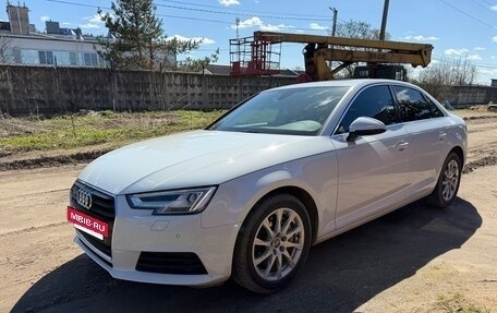 Audi A4, 2018 год, 3 300 000 рублей, 3 фотография