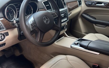 Mercedes-Benz M-Класс, 2011 год, 2 800 000 рублей, 8 фотография