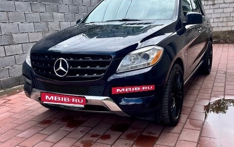 Mercedes-Benz M-Класс, 2011 год, 2 800 000 рублей, 2 фотография