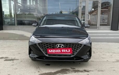 Hyundai Solaris II рестайлинг, 2021 год, 1 500 000 рублей, 4 фотография