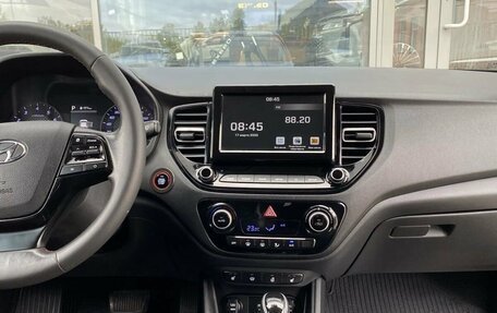 Hyundai Solaris II рестайлинг, 2021 год, 1 500 000 рублей, 19 фотография