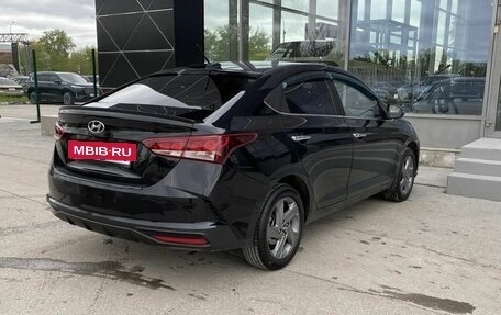 Hyundai Solaris II рестайлинг, 2021 год, 1 500 000 рублей, 8 фотография