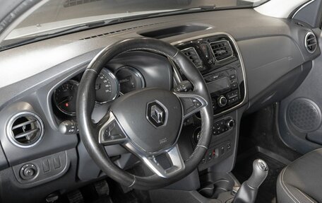 Renault Sandero II рестайлинг, 2018 год, 859 100 рублей, 5 фотография