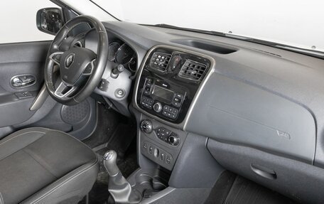 Renault Sandero II рестайлинг, 2018 год, 859 100 рублей, 7 фотография