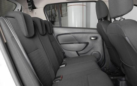Renault Sandero II рестайлинг, 2018 год, 859 100 рублей, 8 фотография
