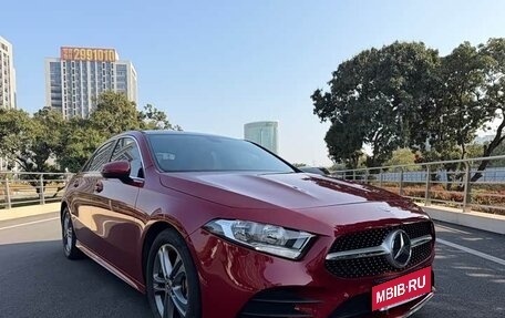 Mercedes-Benz A-Класс, 2021 год, 1 580 000 рублей, 3 фотография