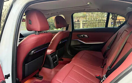 BMW 3 серия, 2022 год, 2 350 000 рублей, 7 фотография