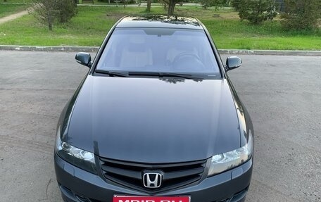Honda Accord VII рестайлинг, 2006 год, 900 000 рублей, 1 фотография