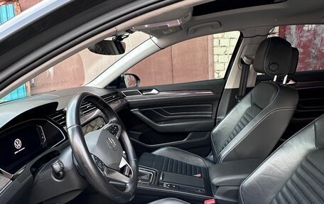 Volkswagen Passat B8 рестайлинг, 2020 год, 3 850 000 рублей, 21 фотография