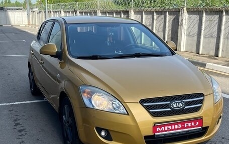 KIA cee'd I рестайлинг, 2009 год, 820 000 рублей, 3 фотография
