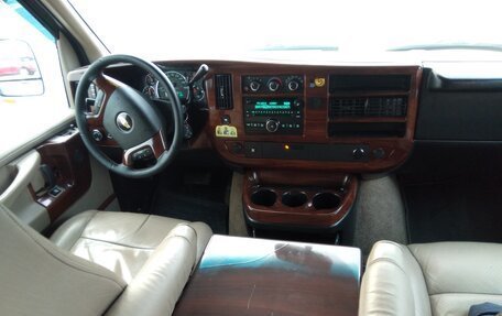 Chevrolet Express II, 2011 год, 3 333 333 рублей, 10 фотография