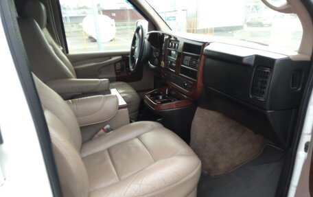 Chevrolet Express II, 2011 год, 3 333 333 рублей, 15 фотография