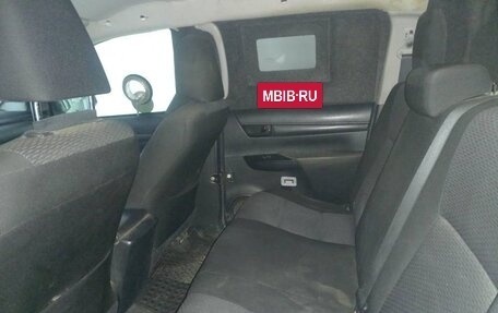 Toyota Hilux VIII, 2017 год, 1 799 000 рублей, 16 фотография