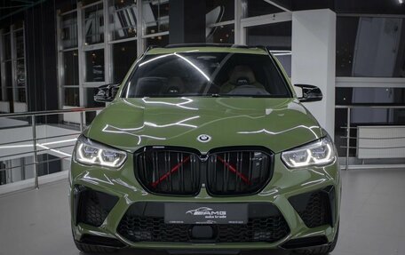 BMW X5 M, 2021 год, 9 999 000 рублей, 2 фотография