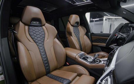 BMW X5 M, 2021 год, 9 999 000 рублей, 17 фотография