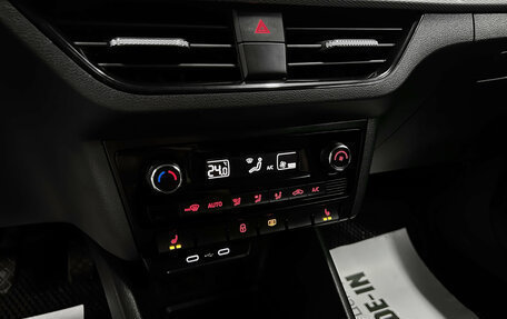 Volkswagen Polo VI (EU Market), 2021 год, 1 645 000 рублей, 16 фотография