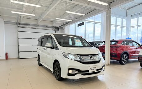 Honda Stepwgn IV, 2015 год, 1 999 000 рублей, 8 фотография