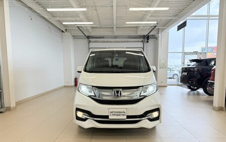 Honda Stepwgn IV, 2015 год, 1 999 000 рублей, 9 фотография