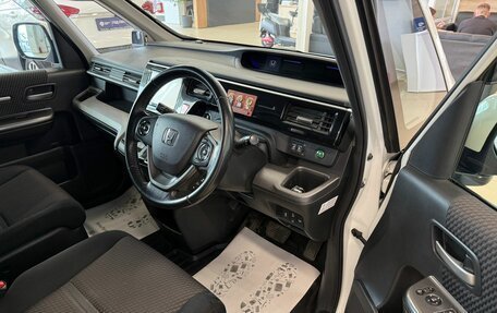 Honda Stepwgn IV, 2015 год, 1 999 000 рублей, 10 фотография