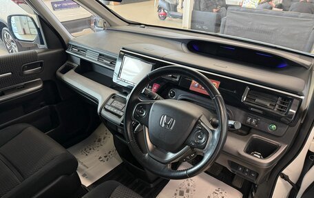 Honda Stepwgn IV, 2015 год, 1 999 000 рублей, 11 фотография