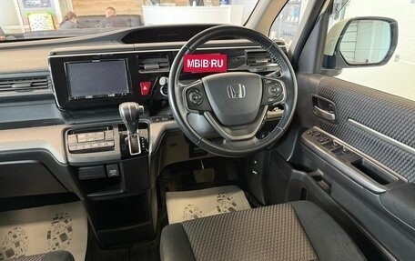 Honda Stepwgn IV, 2015 год, 1 999 000 рублей, 15 фотография