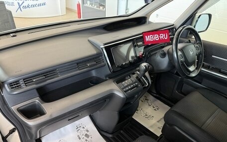 Honda Stepwgn IV, 2015 год, 1 999 000 рублей, 13 фотография