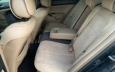 Honda Accord VII рестайлинг, 2006 год, 900 000 рублей, 30 фотография