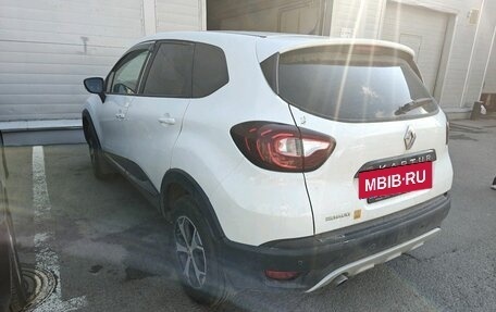 Renault Kaptur I рестайлинг, 2018 год, 1 329 000 рублей, 4 фотография