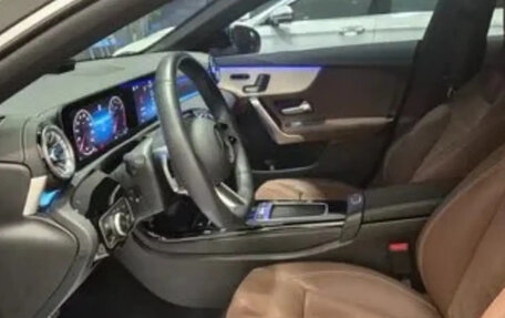 Mercedes-Benz CLA, 2025 год, 4 449 000 рублей, 8 фотография
