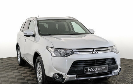 Mitsubishi Outlander III рестайлинг 3, 2014 год, 1 600 750 рублей, 3 фотография