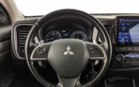 Mitsubishi Outlander III рестайлинг 3, 2014 год, 1 600 750 рублей, 21 фотография