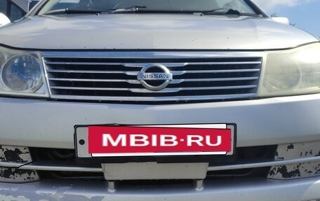 Nissan Prairie III, 2002 год, 380 000 рублей, 10 фотография