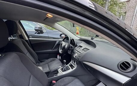Mazda 3, 2011 год, 750 000 рублей, 10 фотография