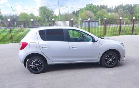 Renault Sandero II рестайлинг, 2015 год, 675 000 рублей, 6 фотография