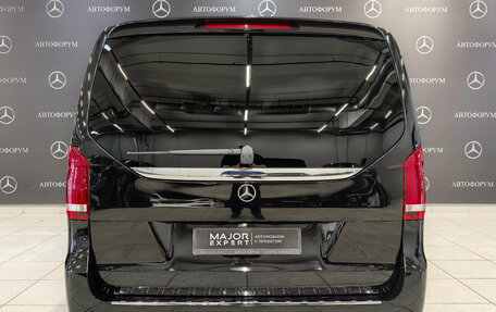 Mercedes-Benz V-Класс, 2019 год, 6 750 000 рублей, 6 фотография