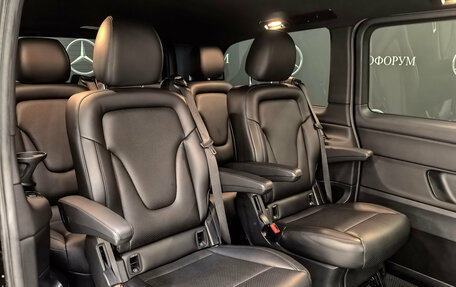 Mercedes-Benz V-Класс, 2019 год, 6 750 000 рублей, 25 фотография