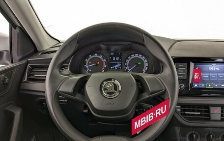 Skoda Rapid II, 2021 год, 1 200 000 рублей, 21 фотография