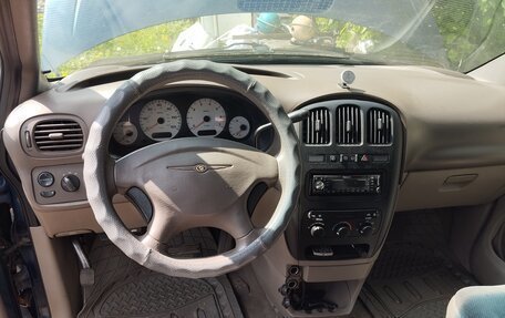 Chrysler Voyager IV, 2001 год, 500 000 рублей, 8 фотография